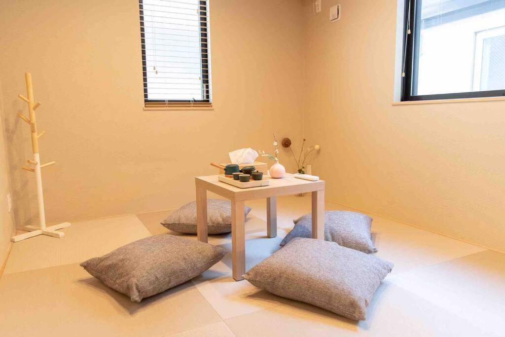 新宿中心高級稀有新建別墅，jr線新大久保徒步4分鐘露台免費wi-fi Vakantiehuis *